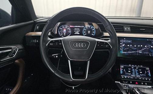 2024 Audi Q8 e-tron Premium Plus