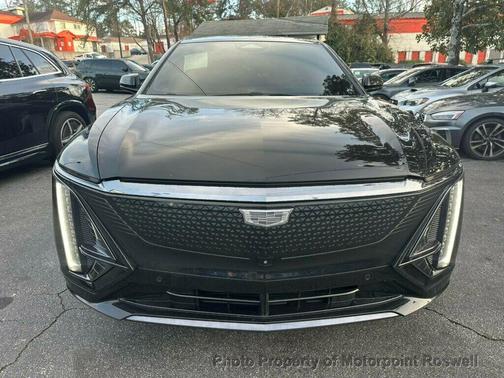 2024 Cadillac LYRIQ Sport