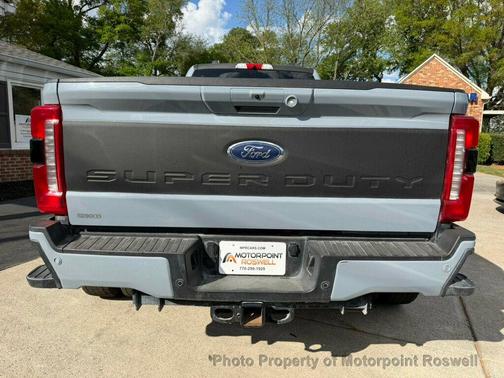Glacier Gray Metallic TriCoat 2025 Ford F-450 Lariat