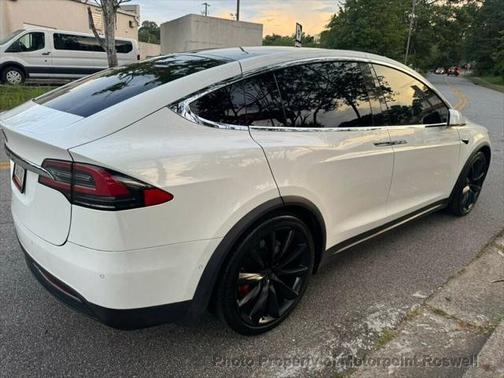 2016 Tesla Model X 90D