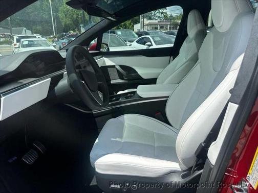 2024 Tesla Model X Plaid Tri Motor All-Wheel Drive
