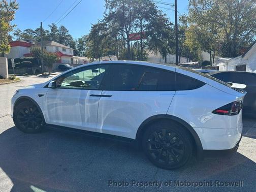 2022 Tesla Model X Plaid Tri Motor All-Wheel Drive
