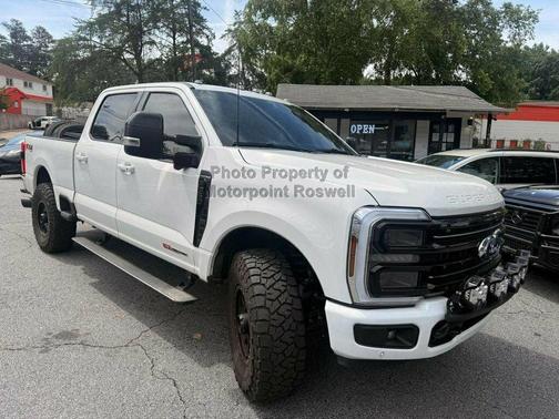 Star White Metallic Tri-Coat 2025 Ford F-350 Platinum