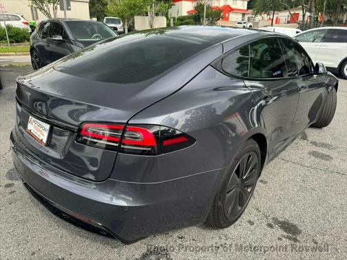 2022 Tesla Model S Dual Motor All-Wheel Drive