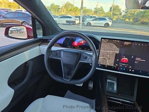 2024 Tesla Model X Long Range