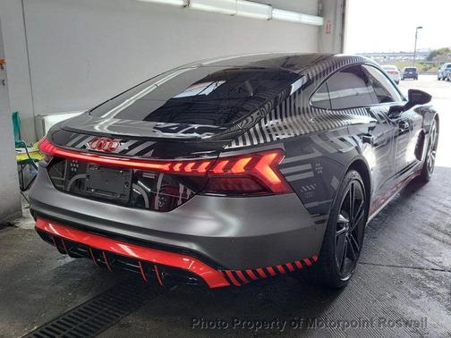 2023 Audi RS e-tron GT quattro