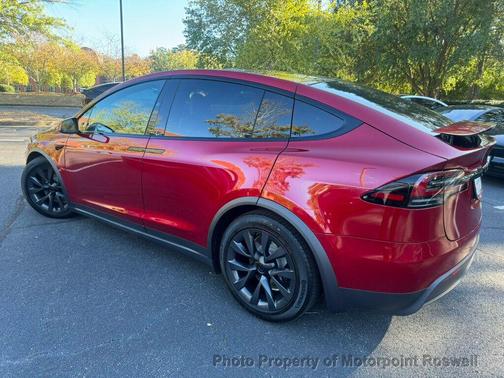 2024 Tesla Model X Long Range