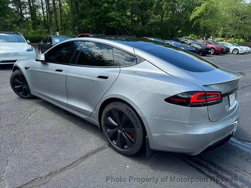 2024 Tesla Model S Plaid