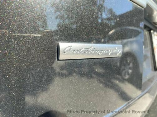 2017 Land Rover Range Rover 5.0L Supercharged Autobiography