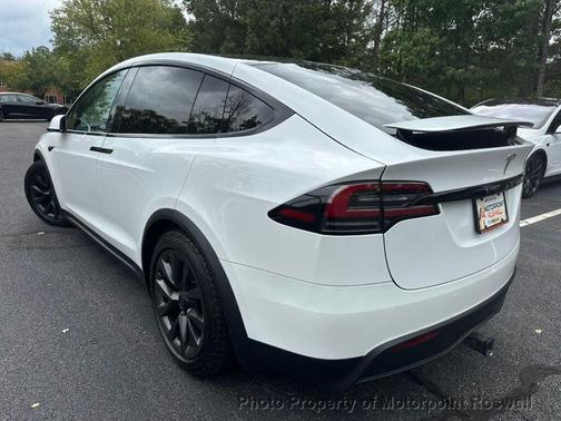 2023 Tesla Model X Standard Range AWD