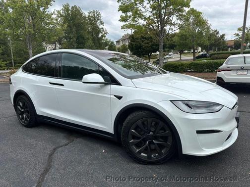 2023 Tesla Model X Standard Range AWD