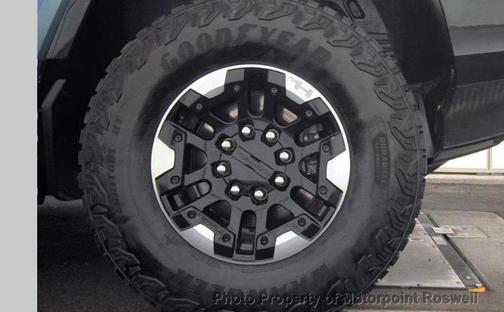 2024 GMC HUMMER EV SUV 3X