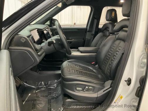 2024 Rivian R1S Adventure Quad Motor Large Pack