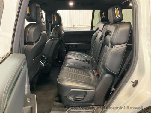 2024 Rivian R1S Adventure Quad Motor Large Pack