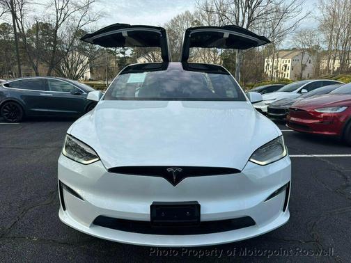 2024 Tesla Model X Long Range