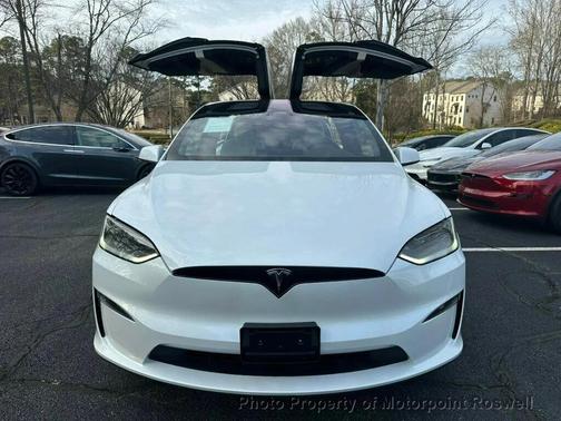2024 Tesla Model X Long Range