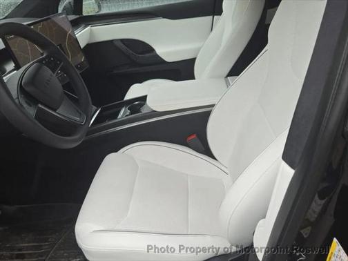 2024 Tesla Model X Plaid Tri Motor All-Wheel Drive