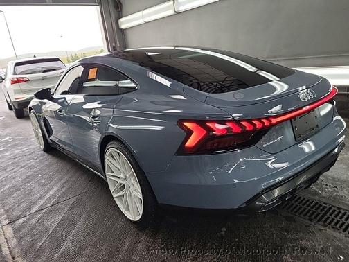 2022 Audi e-tron GT Premium Plus