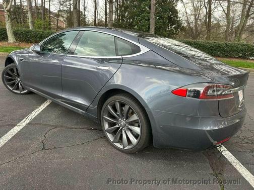 2020 Tesla Model S Long Range Plus