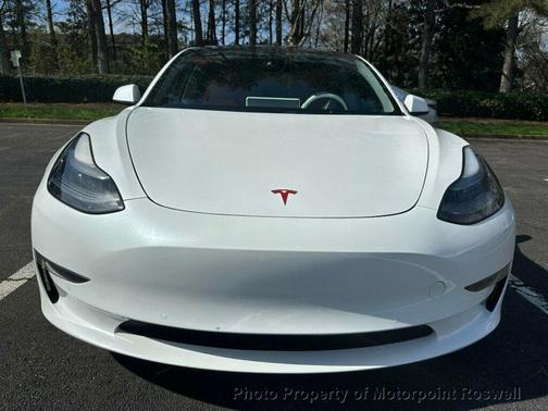 2022 Tesla Model 3 Standard Range