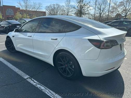 2022 Tesla Model 3 Standard Range