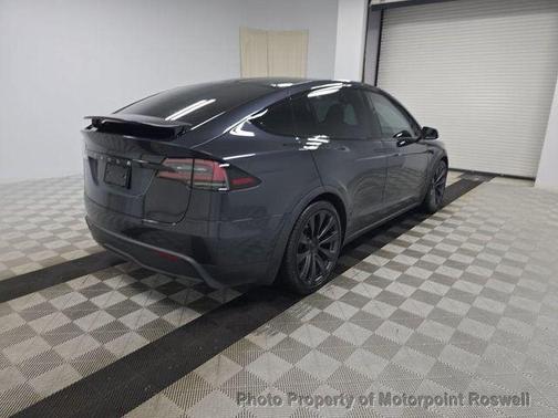 2024 Tesla Model X Long Range