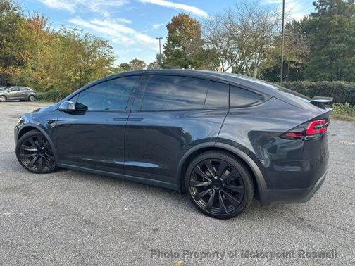 2024 Tesla Model X Long Range