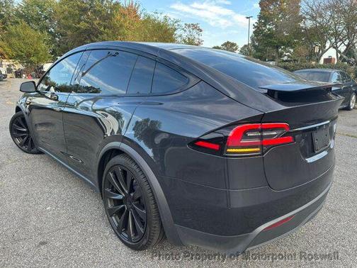 2024 Tesla Model X Long Range
