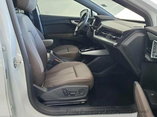 2024 Audi Q4 e-tron Premium 50 quattro