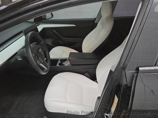 2022 Tesla Model 3 Standard Range