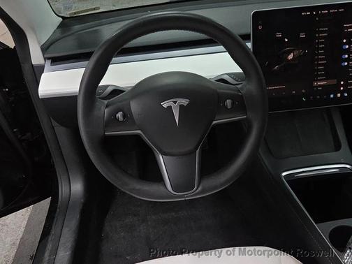 2022 Tesla Model 3 Standard Range