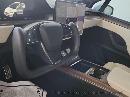 2023 Tesla Model X Standard Range AWD