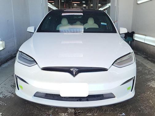 2023 Tesla Model X Standard Range AWD
