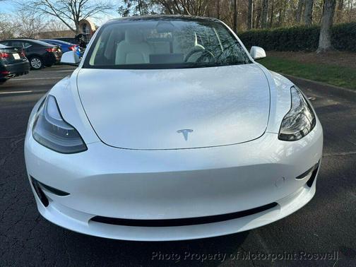 2023 Tesla Model 3 Standard Range
