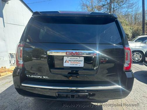 2017 GMC Yukon XL Denali