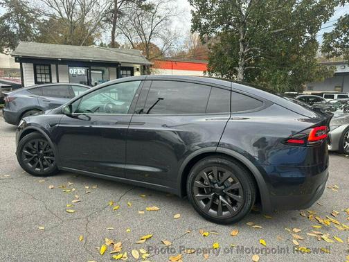 2024 Tesla Model X Long Range