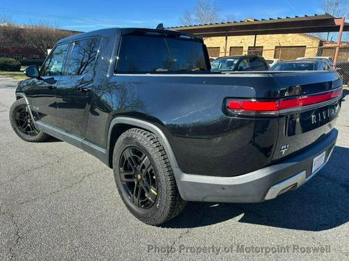 2024 Rivian R1T Adventure Dual-Motor Large Pack