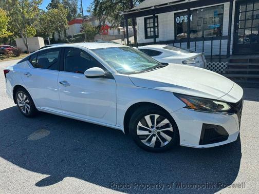 2023 Nissan Altima S FWD