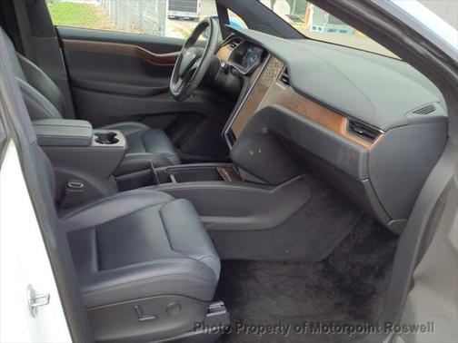 2018 Tesla Model X 75D