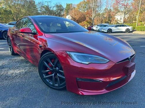 2023 Tesla Model S Plaid