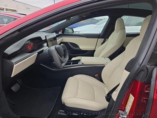 2023 Tesla Model S Plaid