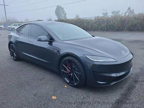 2024 Tesla Model 3 Performance