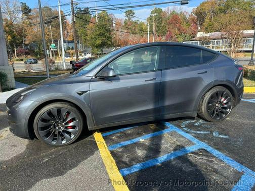 2023 Tesla Model Y Performance Dual Motor All-Wheel Drive