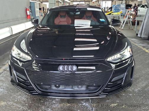 2023 Audi RS e-tron GT quattro
