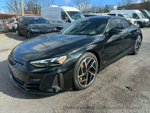 2023 Audi RS e-tron GT quattro