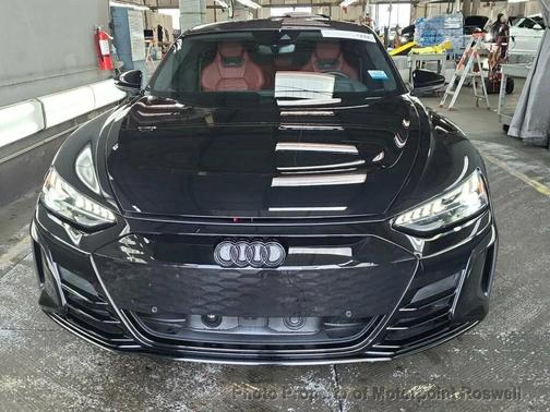 2023 Audi RS e-tron GT quattro