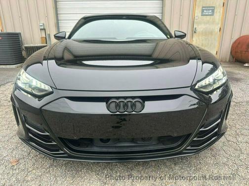 2023 Audi RS e-tron GT quattro