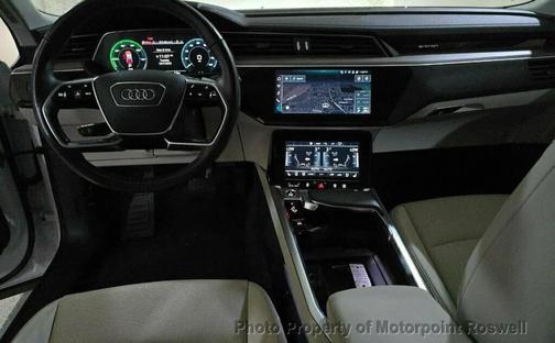 2024 Audi Q8 e-tron Premium Plus