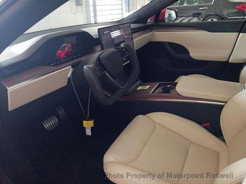 2024 Tesla Model S Long Range