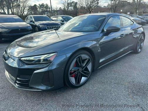 2022 Audi RS e-tron GT quattro